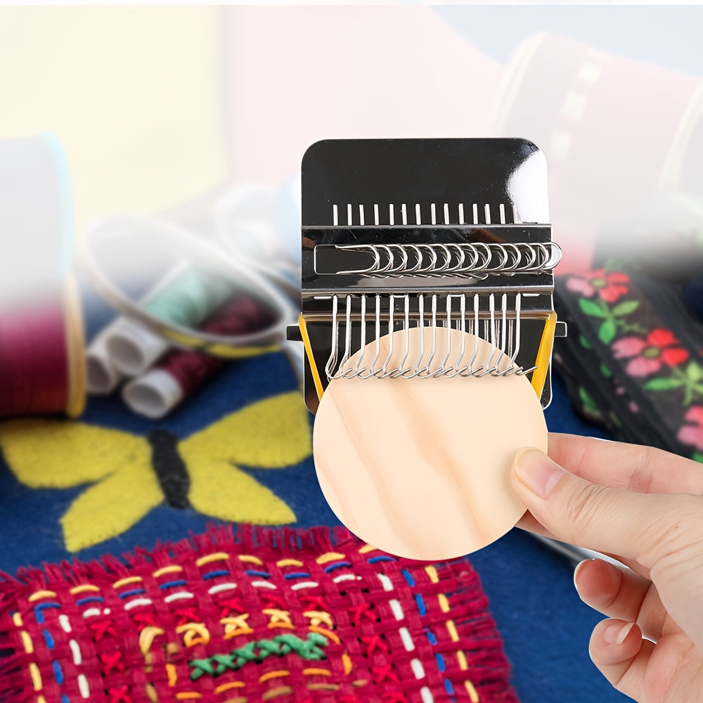 14-Pin Handheld Weaving Loom - Portable Tapestry Repair Tool for Clothes & Jeans, Light Grey